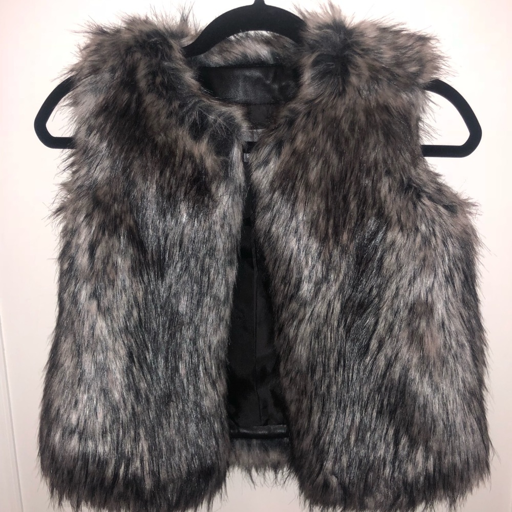 Vince. faux fur vest